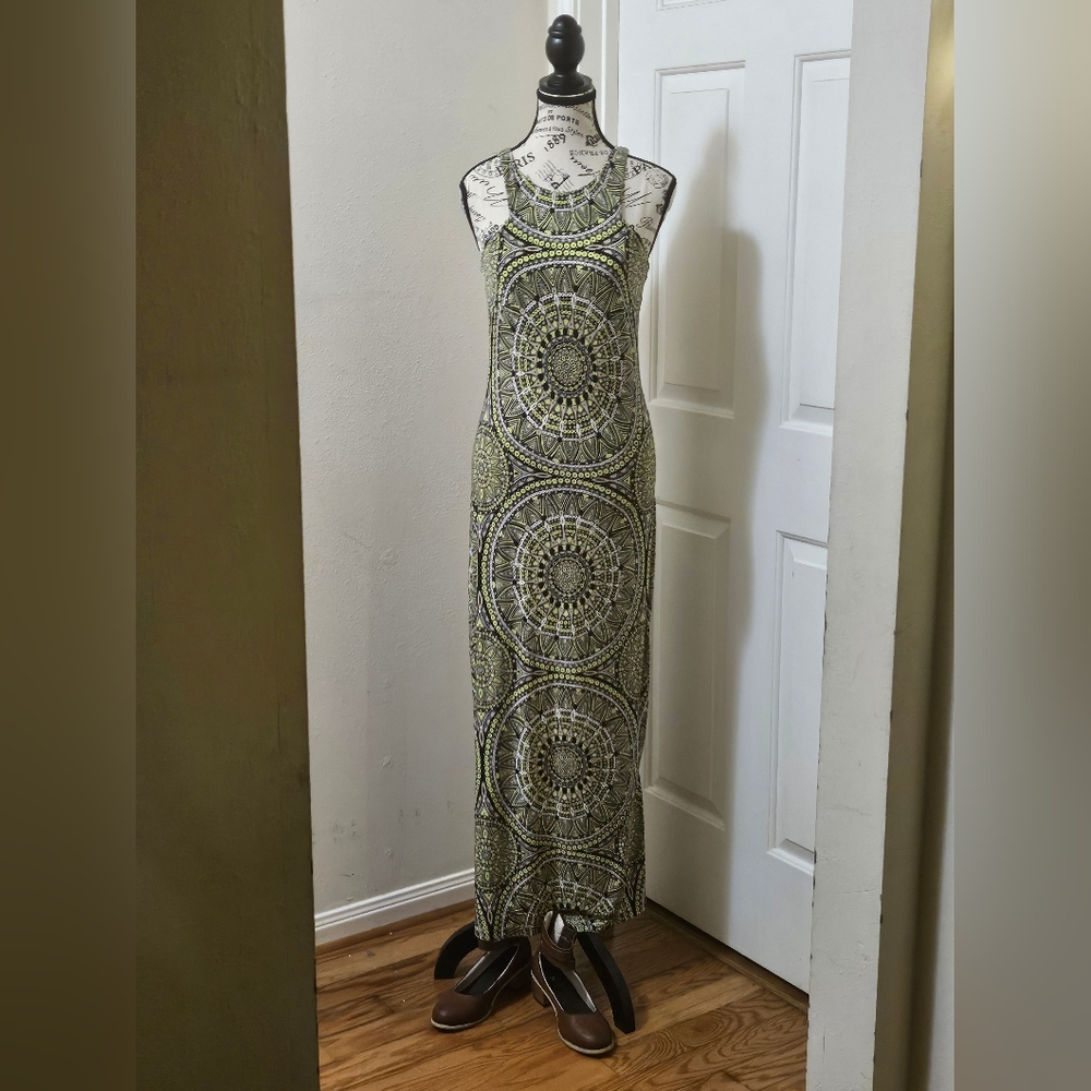 Elegant Neon Green and Black Geometric Pattern Maxi Bodycon Sleeveless Dress